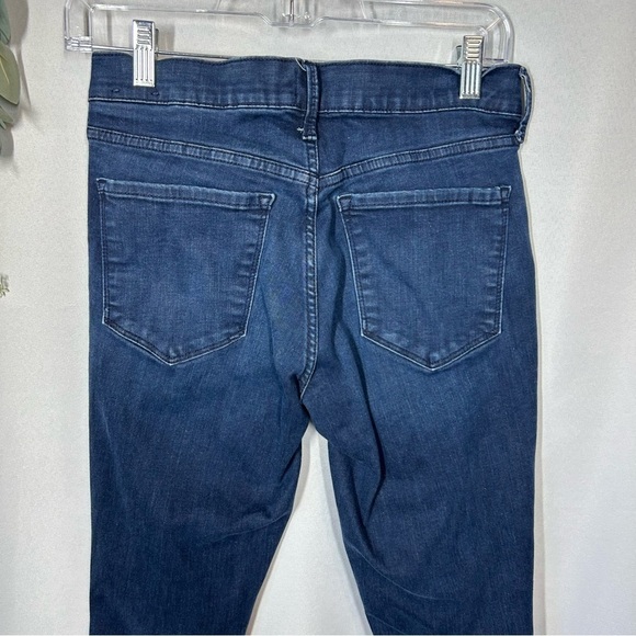 GAP | True Skinny Jeans Mid Rise Dark Wash Denim Blue Women’s Size 4/27P - Picture 7 of 13